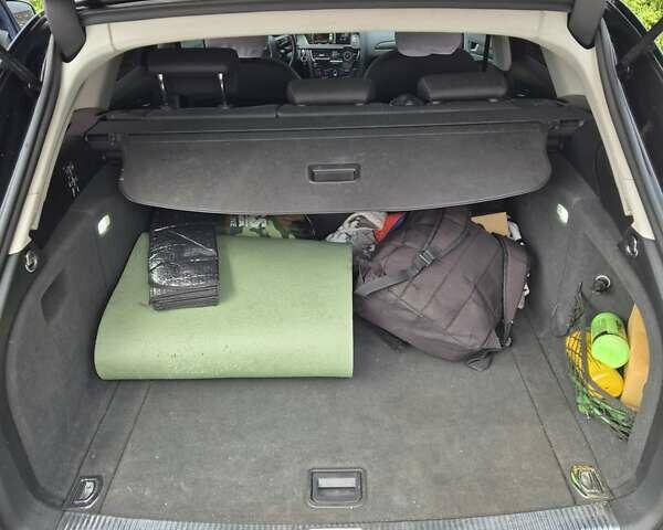 Черный Ауди А4, объемом двигателя 1.98 л и пробегом 294 тыс. км за 8700 $, фото 5 на Automoto.ua