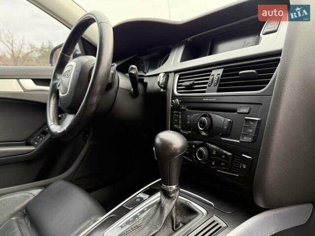 Ауді А4 2010 у Києві на Automoto.ua Чорний Ауді А4, об'ємом двигуна 2 л та пробігом 221 тис. км за 10200 $, фото 63 на Automoto.ua