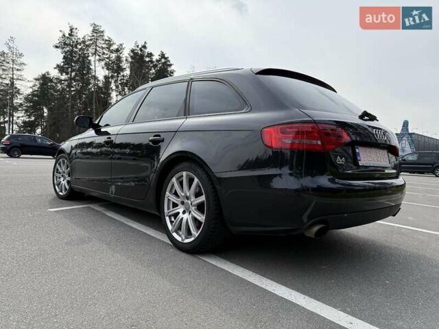 Ауді А4 2010 у Києві на Automoto.ua Чорний Ауді А4, об'ємом двигуна 2 л та пробігом 221 тис. км за 10200 $, фото 13 на Automoto.ua