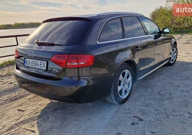 Ауди А4 2010 в Киеве на Automoto.ua Черный Ауди А4, объемом двигателя 1.8 л и пробегом 170 тыс. км за 8500 $, фото 4 на Automoto.ua