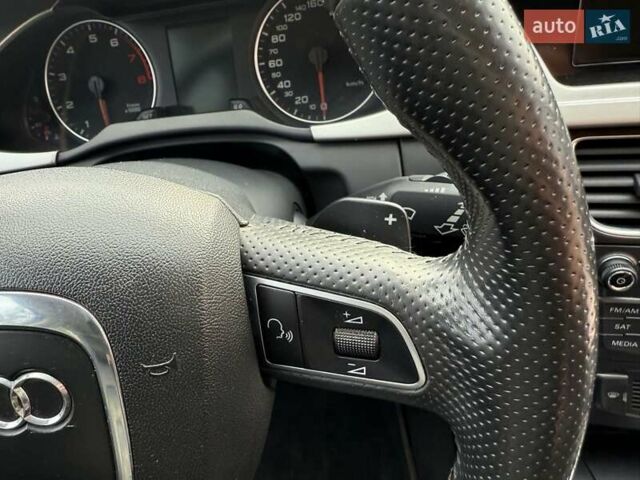 Ауді А4 2010 у Києві на Automoto.ua Чорний Ауді А4, об'ємом двигуна 2 л та пробігом 221 тис. км за 10200 $, фото 59 на Automoto.ua