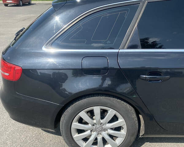 Ауди А4 2010 в Броварах на Automoto.ua Черный Ауди А4, объемом двигателя 1.98 л и пробегом 222 тыс. км за 9300 $, фото 9 на Automoto.ua