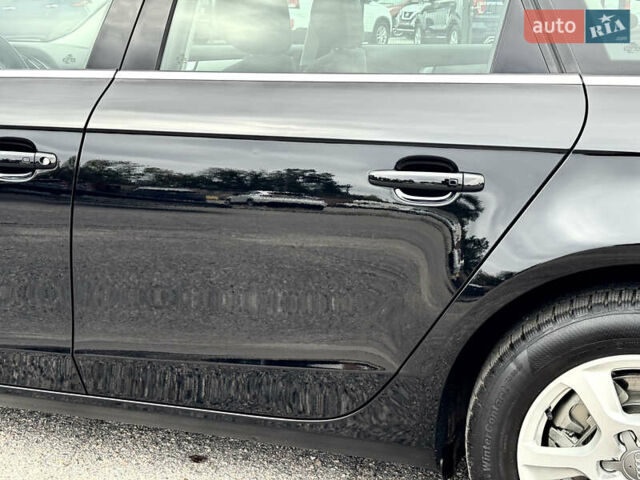 Чорний Ауді А4, об'ємом двигуна 1.8 л та пробігом 139 тис. км за 9000 $, фото 6 на Automoto.ua