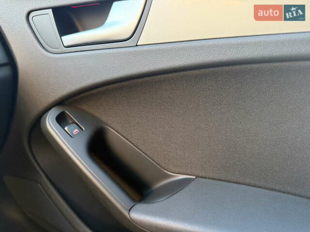 Черный Ауди А4, объемом двигателя 2 л и пробегом 166 тыс. км за 9999 $, фото 50 на Automoto.ua