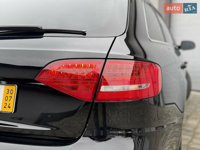 Чорний Ауді А4, об'ємом двигуна 2.7 л та пробігом 265 тис. км за 10550 $, фото 43 на Automoto.ua