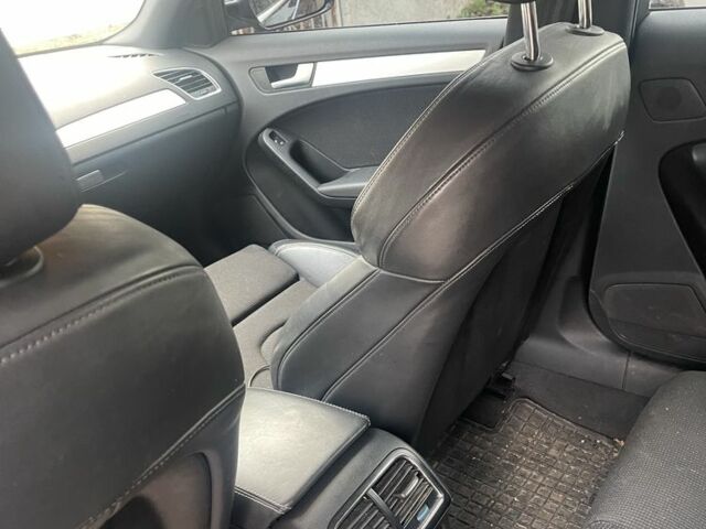 Чорний Ауді А4, об'ємом двигуна 2 л та пробігом 212 тис. км за 10000 $, фото 5 на Automoto.ua