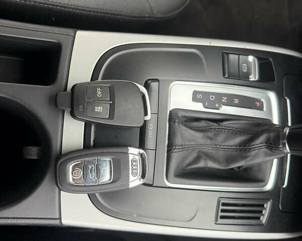 Чорний Ауді А4, об'ємом двигуна 2 л та пробігом 166 тис. км за 9900 $, фото 23 на Automoto.ua