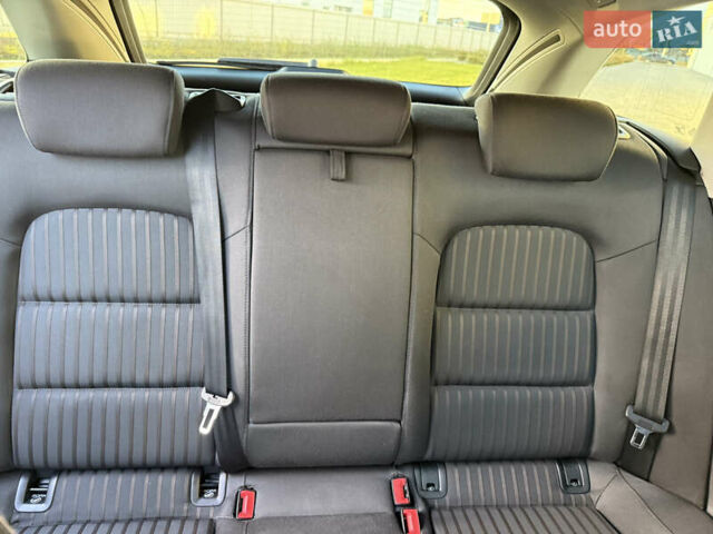 Черный Ауди А4, объемом двигателя 2 л и пробегом 166 тыс. км за 9999 $, фото 28 на Automoto.ua