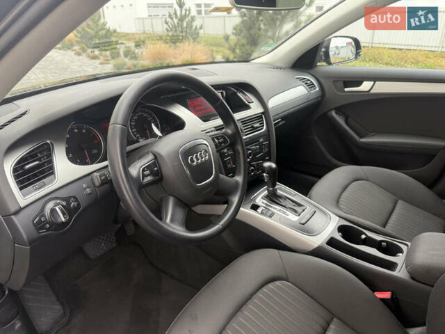 Чорний Ауді А4, об'ємом двигуна 2 л та пробігом 166 тис. км за 9900 $, фото 13 на Automoto.ua