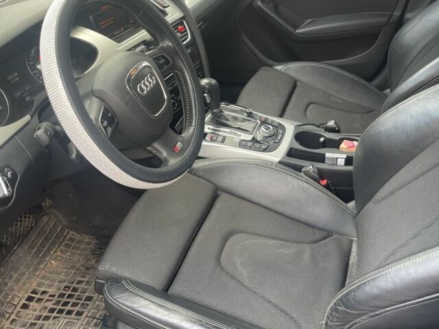 Чорний Ауді А4, об'ємом двигуна 2 л та пробігом 212 тис. км за 10000 $, фото 4 на Automoto.ua