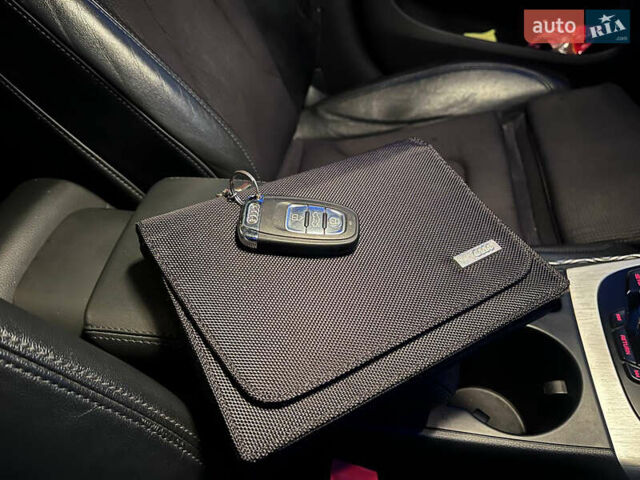 Черный Ауди А4, объемом двигателя 2 л и пробегом 227 тыс. км за 9700 $, фото 21 на Automoto.ua