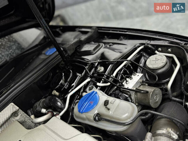 Чорний Ауді А4, об'ємом двигуна 2.7 л та пробігом 265 тис. км за 10550 $, фото 102 на Automoto.ua