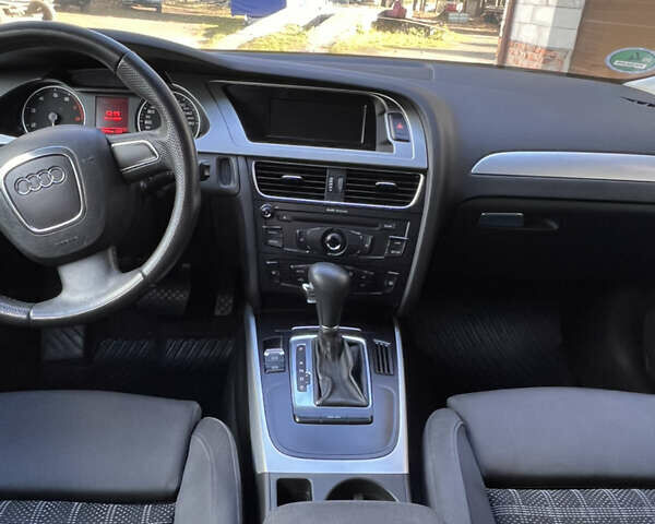 Черный Ауди А4, объемом двигателя 1.8 л и пробегом 232 тыс. км за 8500 $, фото 20 на Automoto.ua