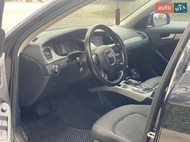 Черный Ауди А4, объемом двигателя 2 л и пробегом 310 тыс. км за 8950 $, фото 10 на Automoto.ua