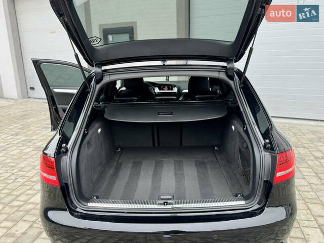 Чорний Ауді А4, об'ємом двигуна 2.7 л та пробігом 265 тис. км за 10550 $, фото 77 на Automoto.ua