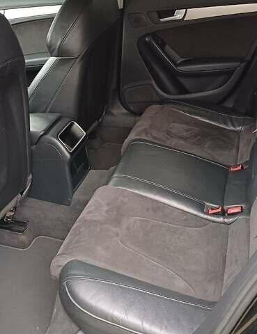 Черный Ауди А4, объемом двигателя 2.7 л и пробегом 280 тыс. км за 12200 $, фото 6 на Automoto.ua