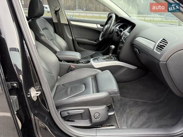 Ауді А4 2010 у Києві на Automoto.ua Чорний Ауді А4, об'ємом двигуна 2 л та пробігом 221 тис. км за 10200 $, фото 54 на Automoto.ua