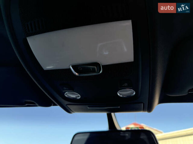 Чорний Ауді А4, об'ємом двигуна 2 л та пробігом 195 тис. км за 9850 $, фото 69 на Automoto.ua