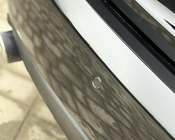 Чорний Ауді А4, об'ємом двигуна 2.7 л та пробігом 265 тис. км за 10550 $, фото 31 на Automoto.ua