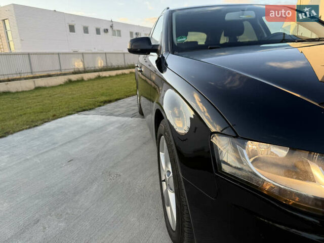 Черный Ауди А4, объемом двигателя 2 л и пробегом 168 тыс. км за 9500 $, фото 33 на Automoto.ua