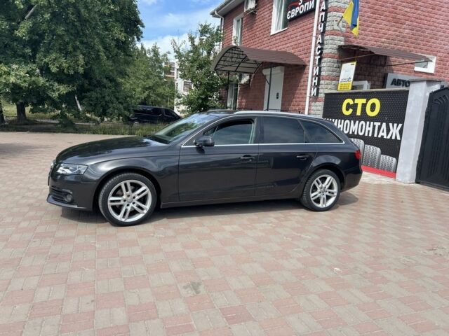 Черный Ауди А4, объемом двигателя 1.8 л и пробегом 160 тыс. км за 8200 $, фото 5 на Automoto.ua