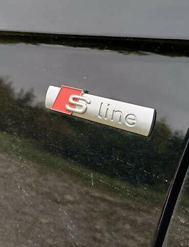 Черный Ауди А4, объемом двигателя 2.7 л и пробегом 280 тыс. км за 12200 $, фото 1 на Automoto.ua