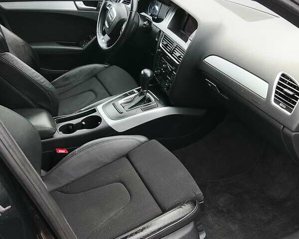 Черный Ауди А4, объемом двигателя 1.98 л и пробегом 250 тыс. км за 9900 $, фото 25 на Automoto.ua