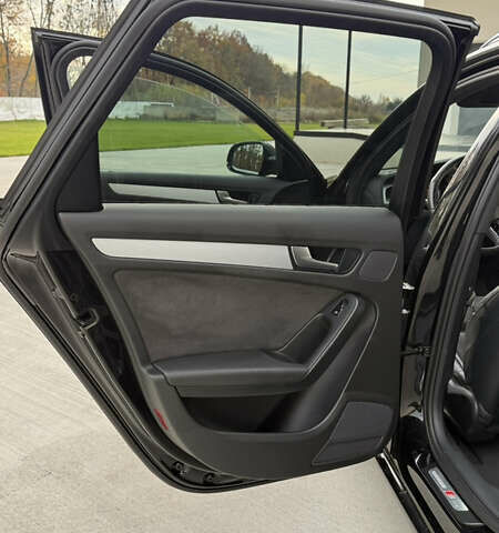 Черный Ауди А4, объемом двигателя 2 л и пробегом 177 тыс. км за 10200 $, фото 31 на Automoto.ua