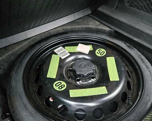 Черный Ауди А4, объемом двигателя 2 л и пробегом 178 тыс. км за 11499 $, фото 68 на Automoto.ua