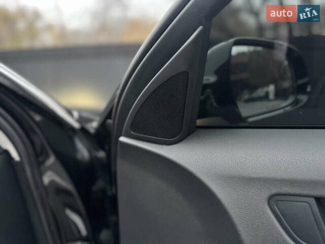 Чорний Ауді А4, об'ємом двигуна 2 л та пробігом 213 тис. км за 11777 $, фото 50 на Automoto.ua