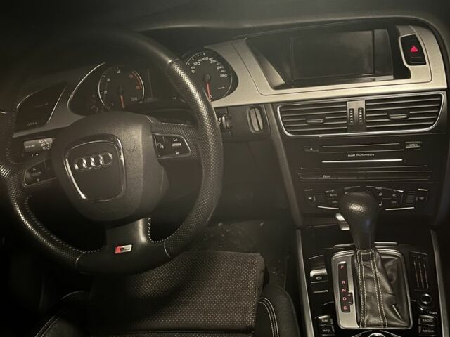 Чорний Ауді А4, об'ємом двигуна 2 л та пробігом 354 тис. км за 10450 $, фото 11 на Automoto.ua