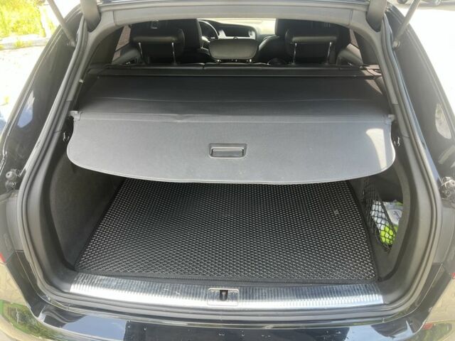 Черный Ауди А4, объемом двигателя 3 л и пробегом 272 тыс. км за 12000 $, фото 15 на Automoto.ua