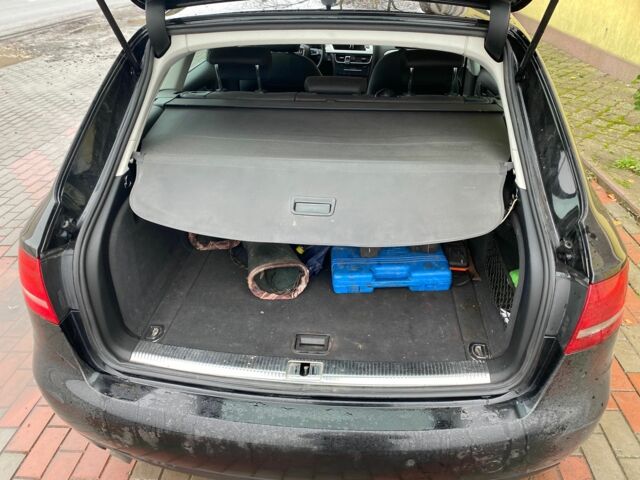 Чорний Ауді А4, об'ємом двигуна 2 л та пробігом 266 тис. км за 10200 $, фото 16 на Automoto.ua