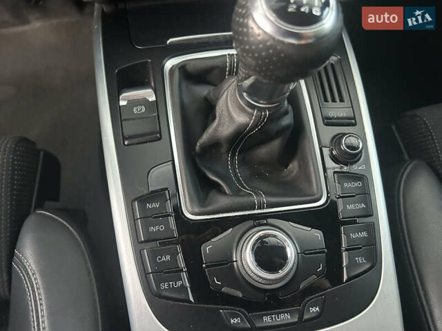Чорний Ауді А4, об'ємом двигуна 2 л та пробігом 197 тис. км за 10600 $, фото 19 на Automoto.ua