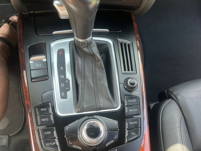 Черный Ауди А4, объемом двигателя 3 л и пробегом 272 тыс. км за 12000 $, фото 14 на Automoto.ua