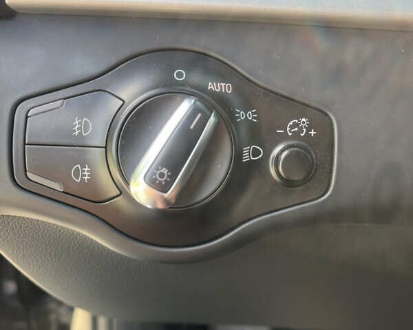 Черный Ауди А4, объемом двигателя 2.97 л и пробегом 266 тыс. км за 11700 $, фото 21 на Automoto.ua