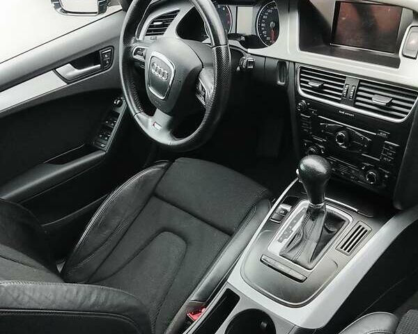 Черный Ауди А4, объемом двигателя 1.98 л и пробегом 250 тыс. км за 9900 $, фото 23 на Automoto.ua