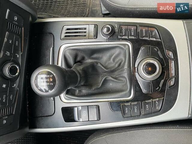 Чорний Ауді А4, об'ємом двигуна 2 л та пробігом 266 тис. км за 10200 $, фото 21 на Automoto.ua