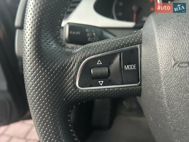 Чорний Ауді А4, об'ємом двигуна 2 л та пробігом 197 тис. км за 10600 $, фото 24 на Automoto.ua