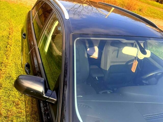 Черный Ауди А4, объемом двигателя 2 л и пробегом 263 тыс. км за 11500 $, фото 9 на Automoto.ua