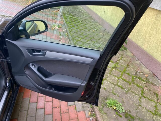 Чорний Ауді А4, об'ємом двигуна 2 л та пробігом 266 тис. км за 10200 $, фото 12 на Automoto.ua