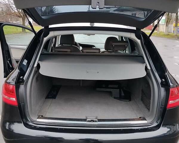 Чорний Ауді А4, об'ємом двигуна 2 л та пробігом 185 тис. км за 10450 $, фото 4 на Automoto.ua