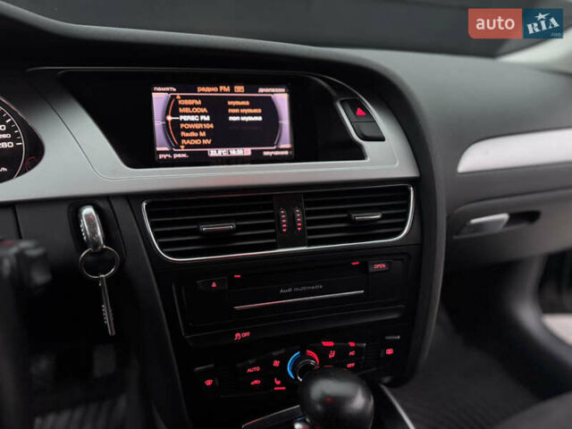 Чорний Ауді А4, об'ємом двигуна 2 л та пробігом 213 тис. км за 11777 $, фото 31 на Automoto.ua