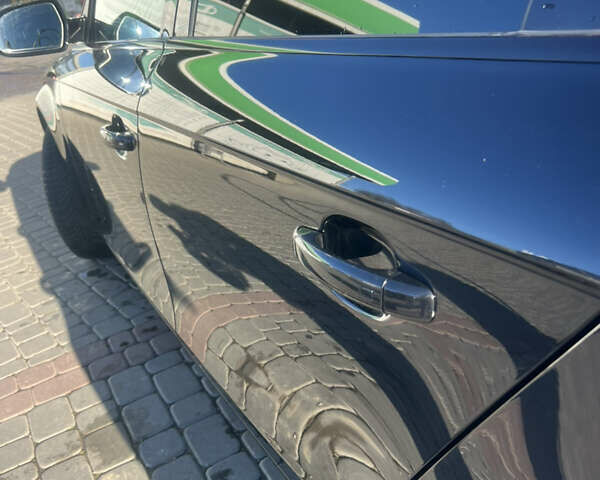 Черный Ауди А4, объемом двигателя 2 л и пробегом 174 тыс. км за 10000 $, фото 9 на Automoto.ua