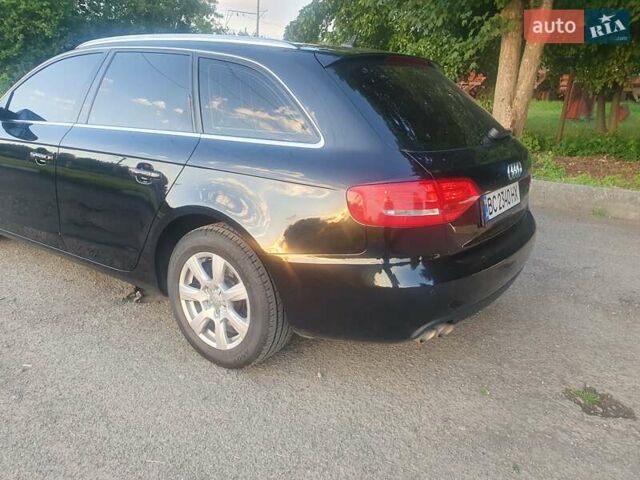 Черный Ауди А4, объемом двигателя 2 л и пробегом 350 тыс. км за 9800 $, фото 4 на Automoto.ua