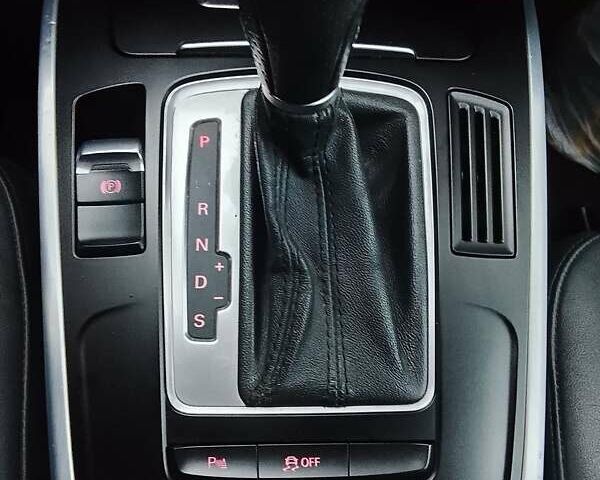 Черный Ауди А4, объемом двигателя 1.98 л и пробегом 250 тыс. км за 9900 $, фото 10 на Automoto.ua