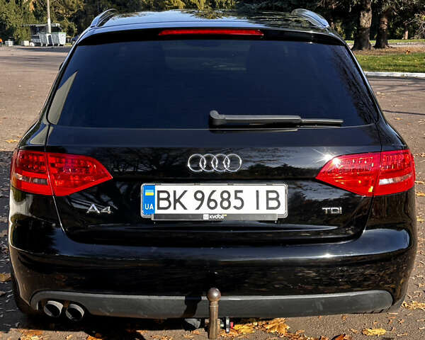 Черный Ауди А4, объемом двигателя 2 л и пробегом 342 тыс. км за 11950 $, фото 3 на Automoto.ua