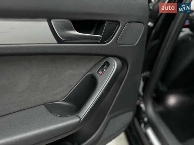 Чорний Ауді А4, об'ємом двигуна 2 л та пробігом 213 тис. км за 11777 $, фото 37 на Automoto.ua