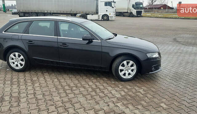 Чорний Ауді А4, об'ємом двигуна 2 л та пробігом 286 тис. км за 11500 $, фото 5 на Automoto.ua