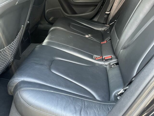 Черный Ауди А4, объемом двигателя 3 л и пробегом 272 тыс. км за 12000 $, фото 20 на Automoto.ua